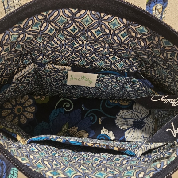 Vera Bradley Blue and Cream Floral Tote - Picture 4 of 4